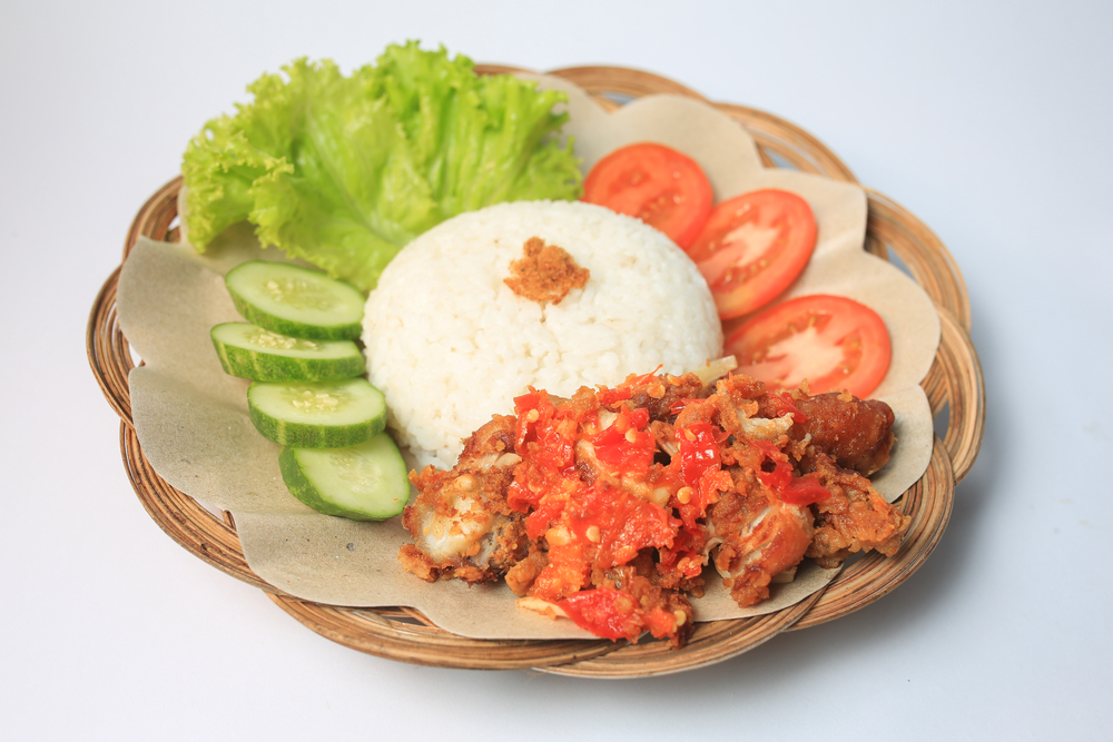 5 Resep ayam goreng tepung krispinya tahan lama dan rasanya bintang lima, rupanya masaknya gampang