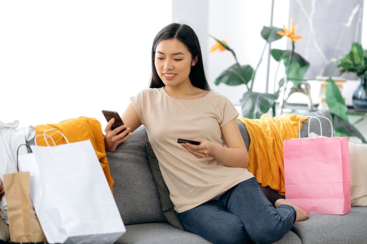 Bertabur promo sampai diskon Rp 5 juta, belanja di Blibli makin hemat dengan program BRIDAY