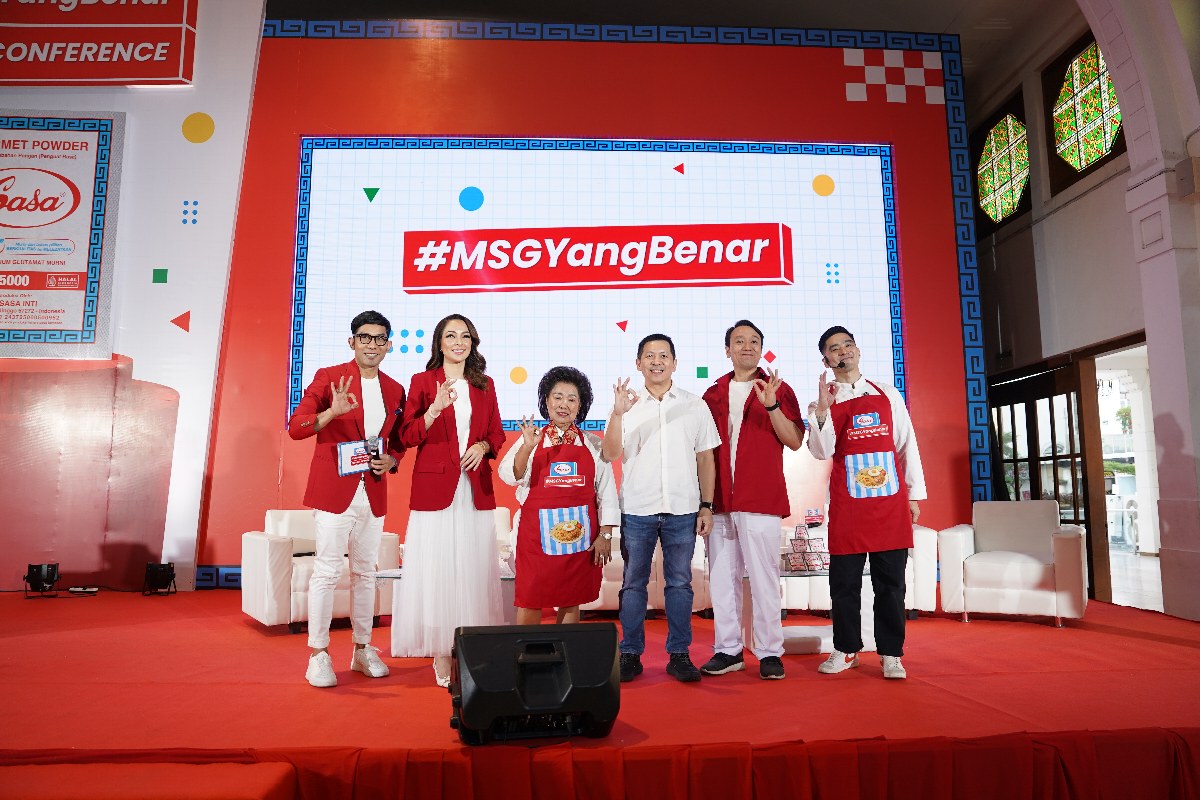 Ungkap fakta #MSGYangBenar bareng SASA sambil berburu kuliner lezat di alun-alun Surabaya