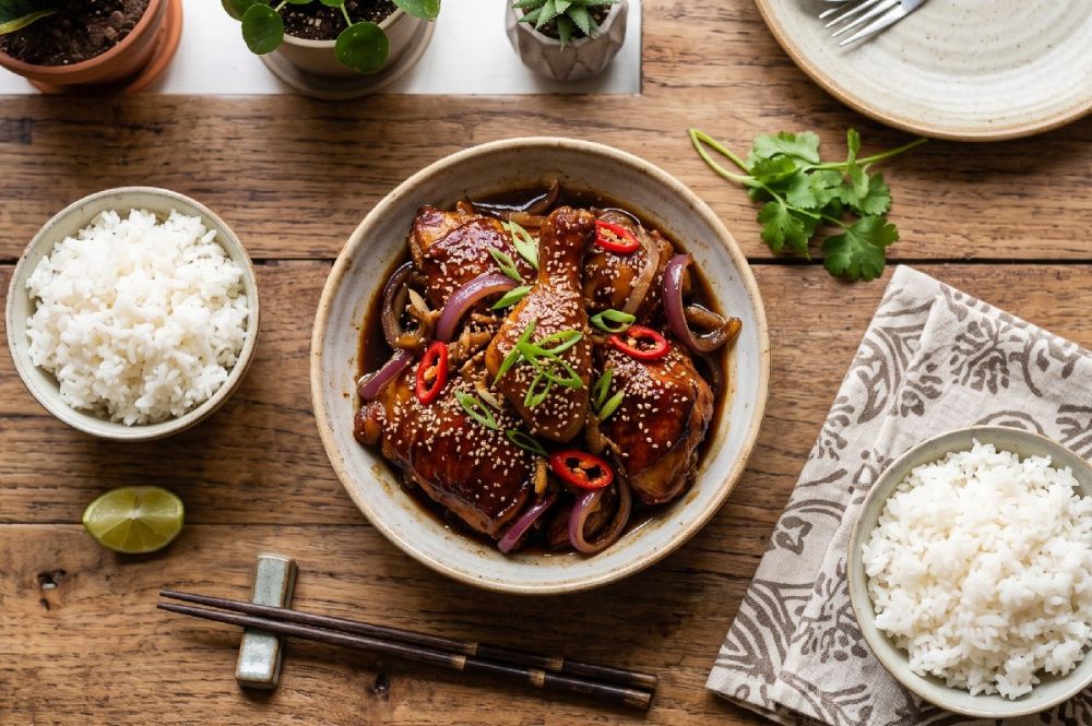 Resep ayam kecap sederhana tapi rasa tetap bintang lima, masaknya gampang dan lezatnya boleh diadu