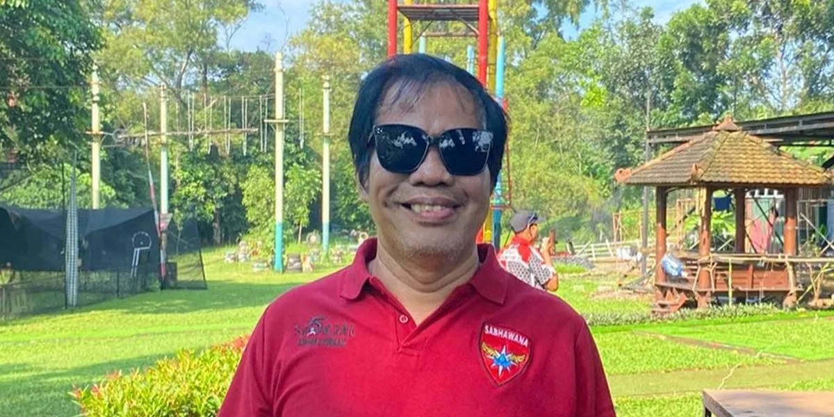 Di balik tawa panggung hiburan, ini kenangan indah dan pesan terakhir mendiang Temon untuk anaknya