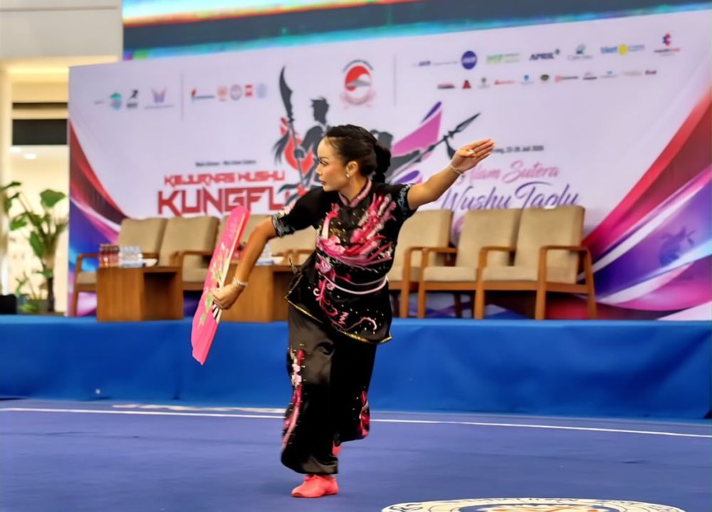Bukti dedikasi dan prestasi, Kris Dayanti persembahkan dua emas di Kejurnas Wushu 2026