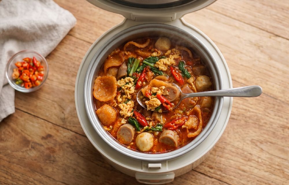 Cara membuat seblak pedas cuma pakai rice cooker, ini triknya agar tidak lembek dan kenyalnya dapat