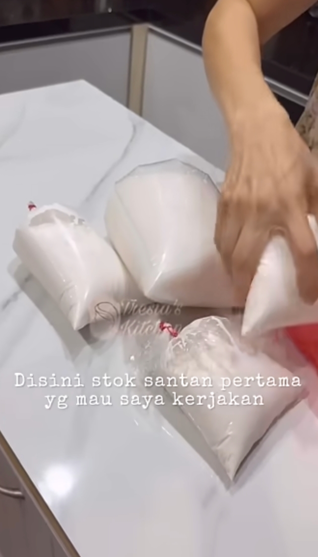 Cara menyimpan santan fresh agar awet hingga 10 hari dan tak mudah pecah