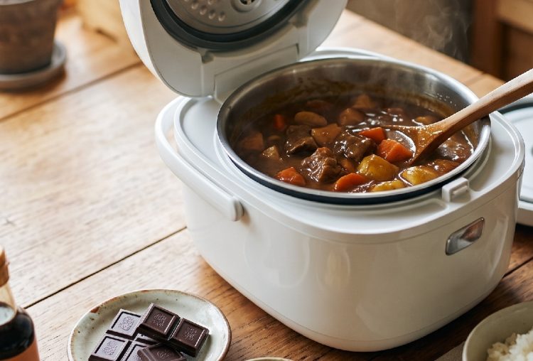 Cara membuat kari jepang bumbu instan pakai rice cooker rasanya otentik, cuma pakai tambahan bumbu ini