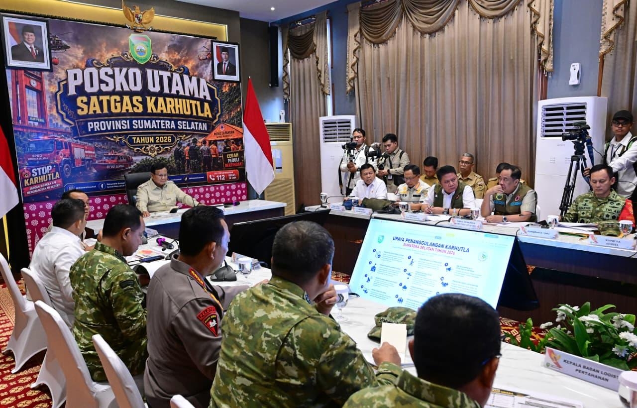 Prabowo dorong tepung ubi jadi bahan pemadam karhutla, minta diuji dan diproduksi skala besar