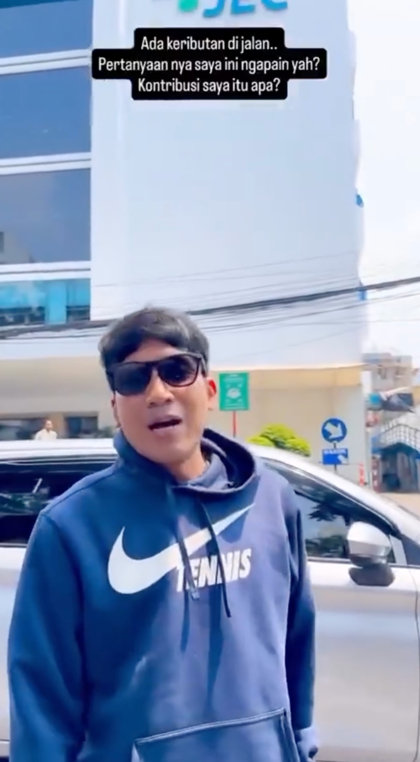 Detik-detik Desta ikut lerai dua pengendara yang nyaris baku hantam di jalan