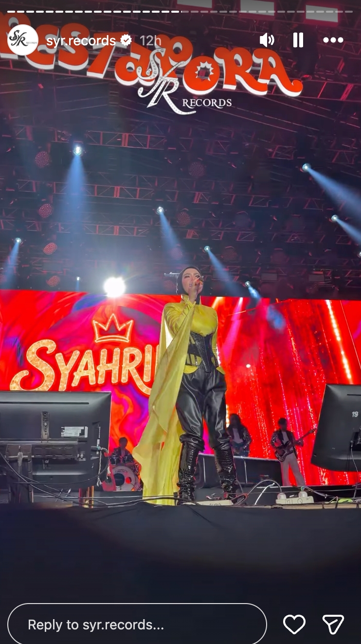 Syahrini comeback usai 7 tahun vakum, momen Reino Barack setia dampingi istri hingga backstage konser