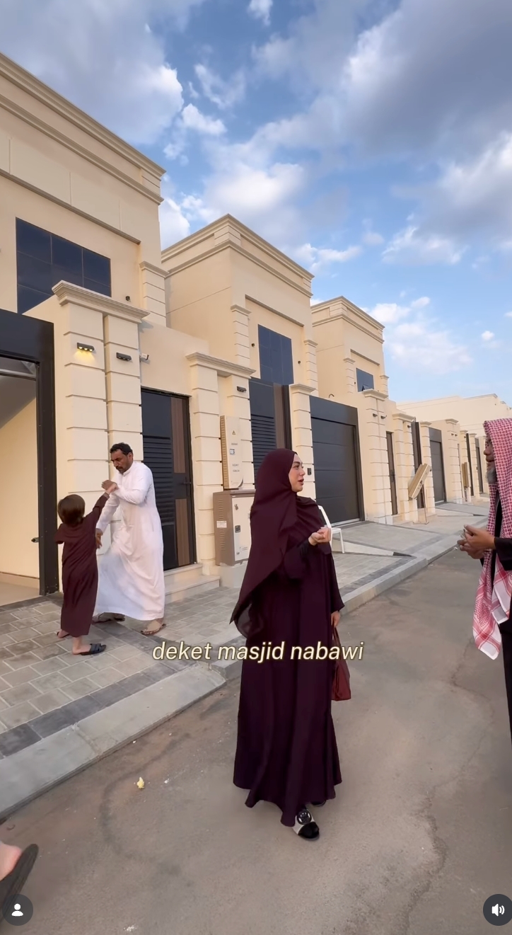 Intip villa Rp7,5 M incaran Celine Evangelista di Madinah, 10 menit dari Masjid Nabawi