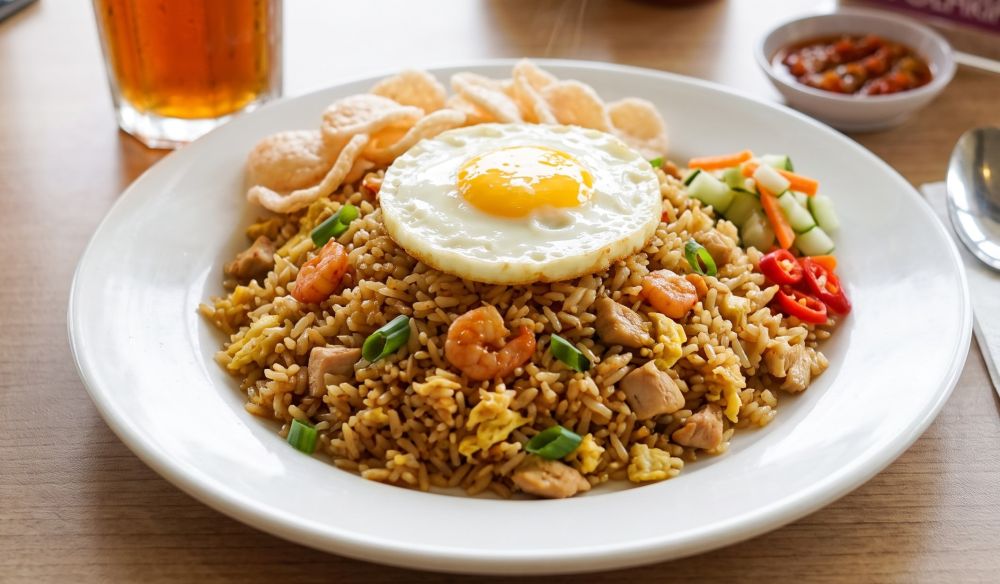 5 Resep nasi goreng khas PKL legendaris yang rasanya nendang dan bisa dibuat di dapur rumah