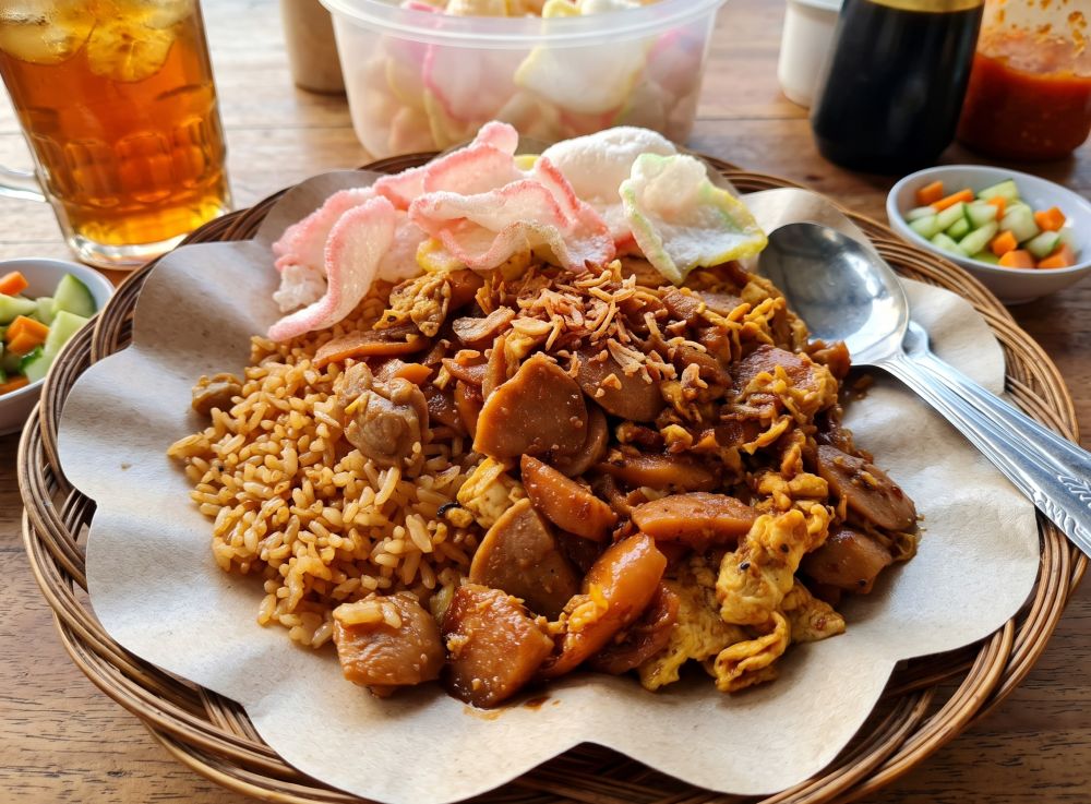 Membongkar rahasia rasa 4 nasi goreng legenda Jakarta, rasa gurih nendang rupanya bisa pakai trik ini