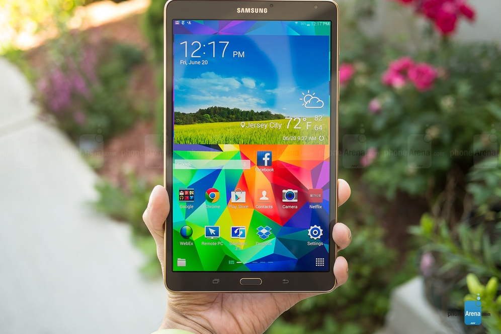 Samsung Galaxy Tab S 8.4 banting harga jadi Rp 3,6 juta