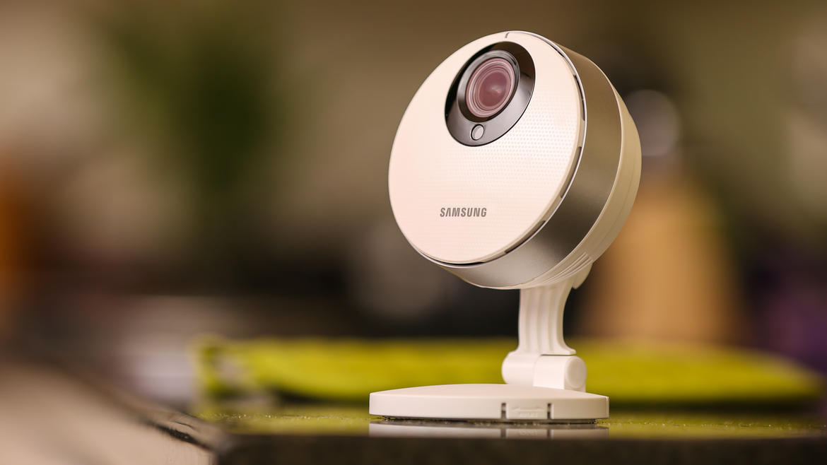 Tatapan tajam dari penjaga rumah Samsung Smartcam HD Pro