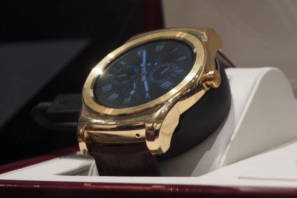 Begini wujud LG Watch Urbane Luxe berbalut emas 23-karat
