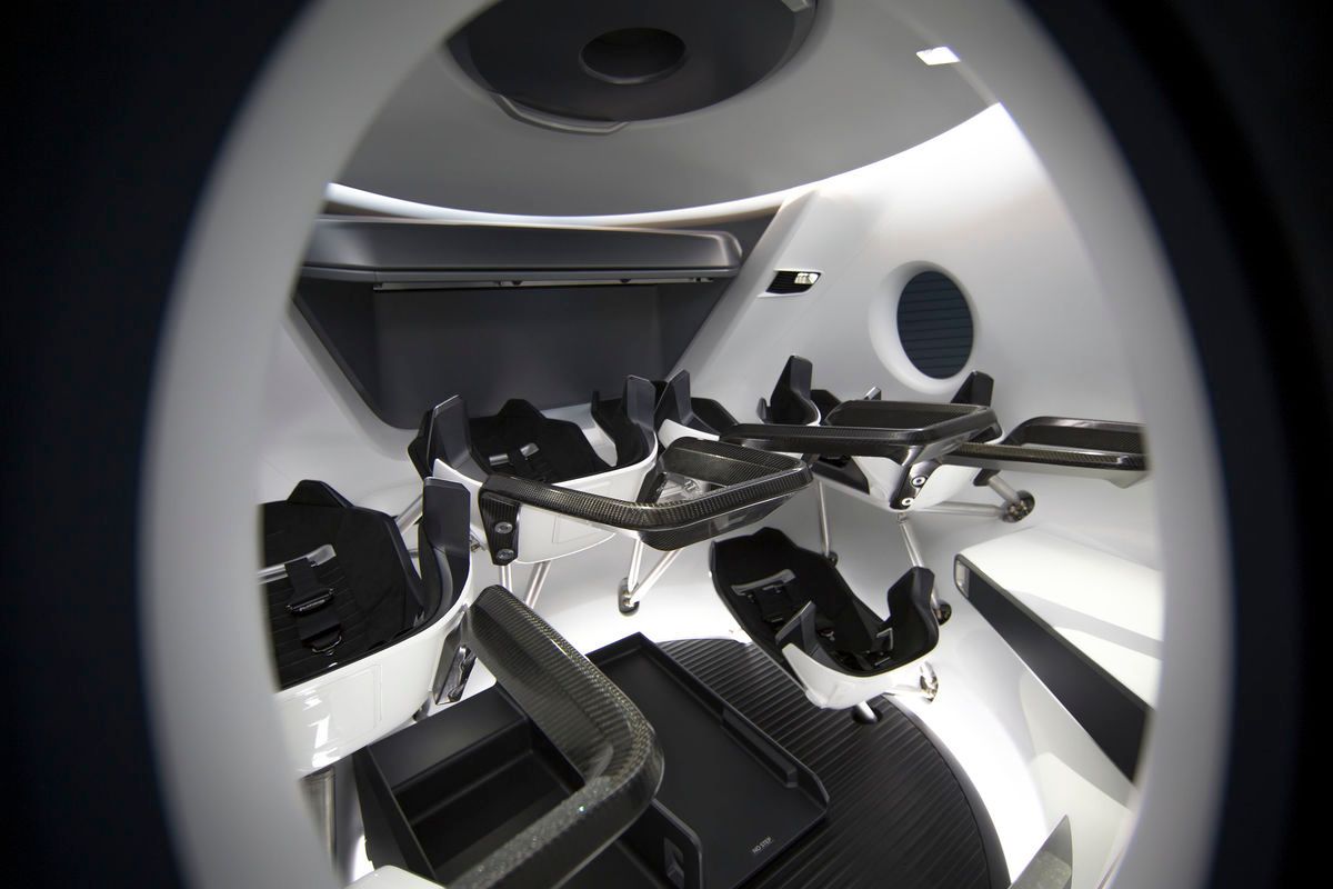 Intip interior futuristik penerbangan luar angkasa komersil