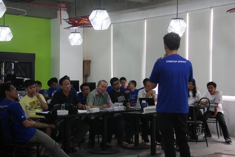 Tri Rismaharini hadiri Startup Sprint Surabaya Bootcamp