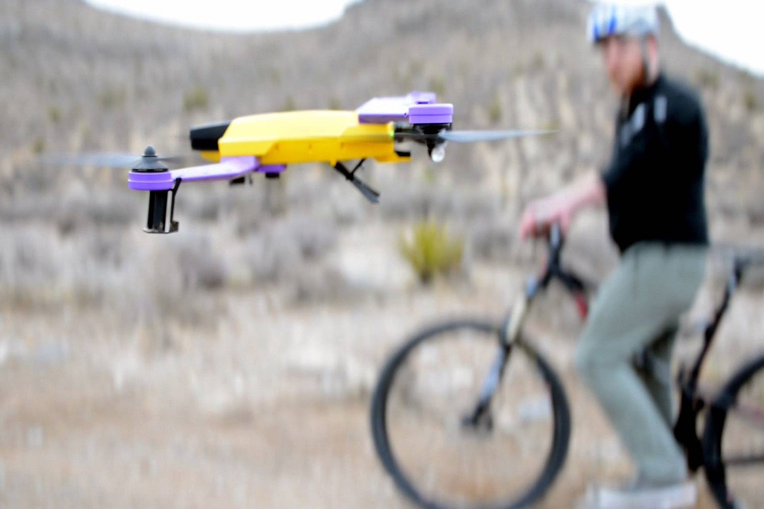 AirDog, drone yang siap temani petualangan Anda