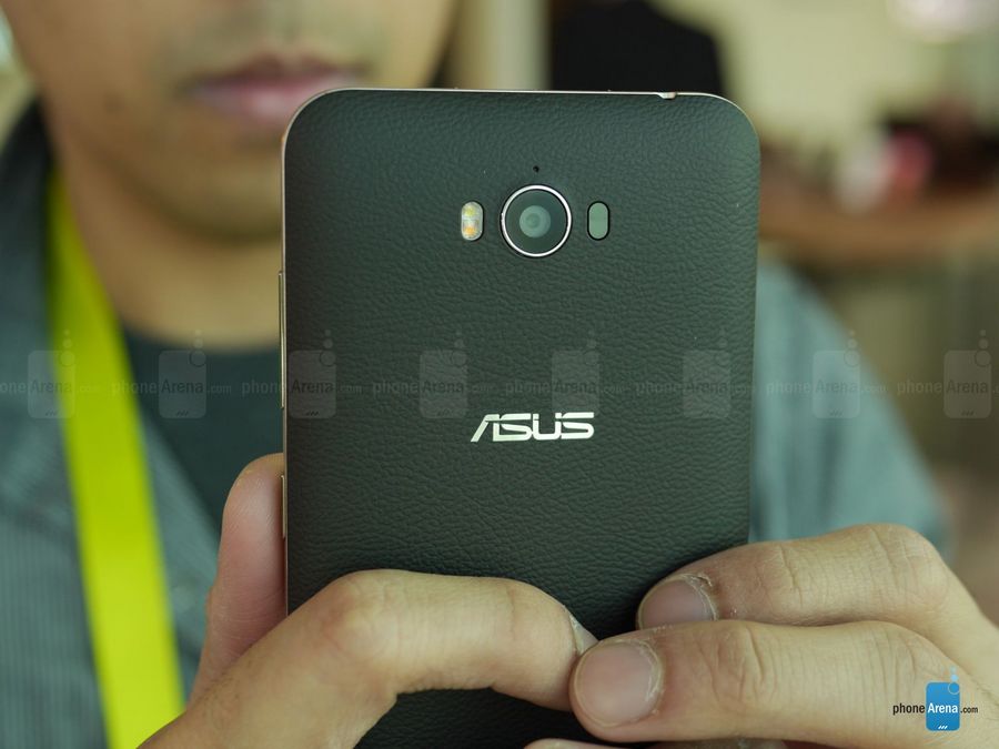 Inikah smartphone Asus dengan baterai terbesar?