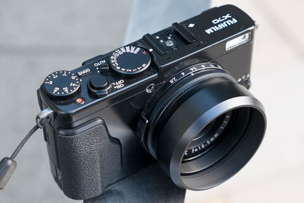 Fujifilm X70, kamera saku dengan fitur dan desain menawan hati