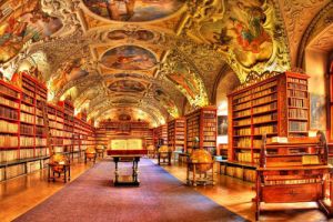 20 Perpustakaan di dunia ini bak istana, bikin betah baca buku ya!