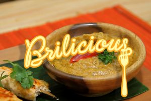 Mau sate ayam yang beda? Yuk cobain resep sate ayam bumbu kari ini! 