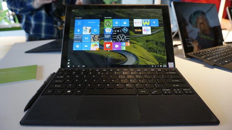 Lihat lebih dekat laptop hibrida 12inci baru dari Acer, Switch Alpha