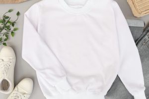 Bukan direndam pemutih, ini trik kembalikan baju putih yang kusam jadi cerah lagi pakai 2 bahan dapur