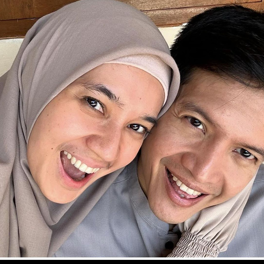 11 Potret hunian Dhini Aminarti dan Dimas Seto berkonsep industrial minimalis