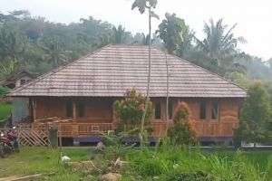 Tampak sederhana dari luar, hunian tengah sawah Rp1 M ini jadi impian tinggal di hari tua, 9 potretnya