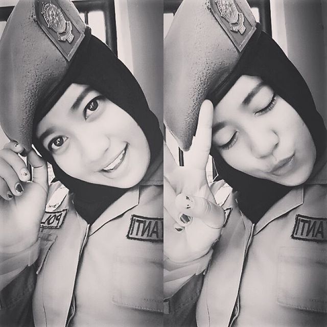 10 Foto James Middleton, adik Kate Middleton yang hobi traveling