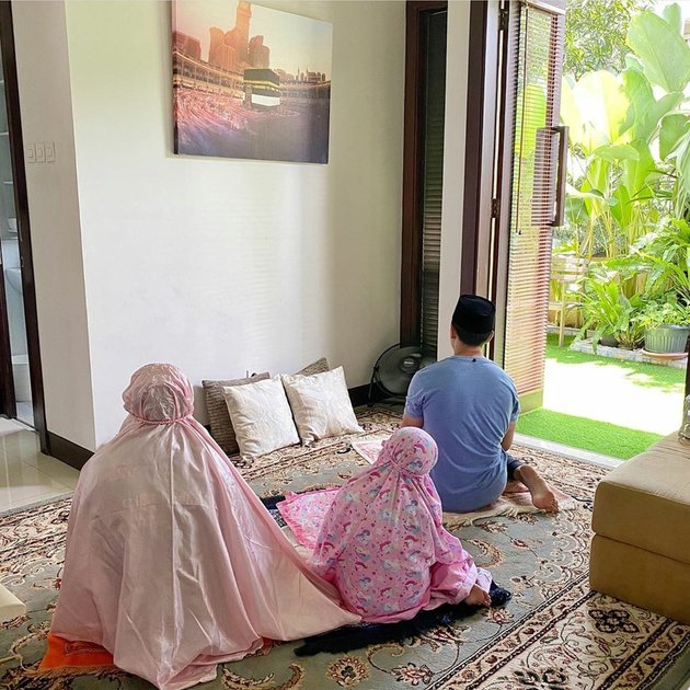 rumah adrian Instagram