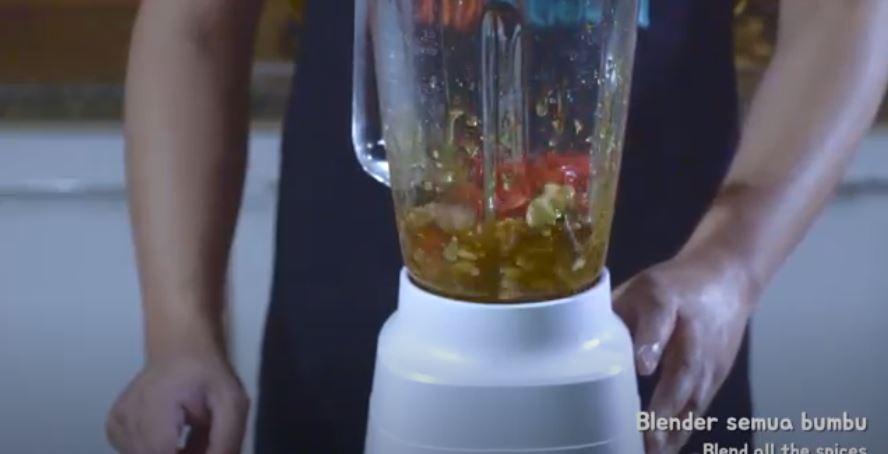 Ayam Telur Bumbu Kari