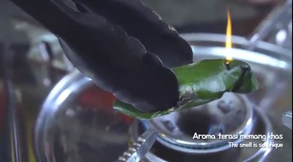 Sate Lilit Ikan Tuna