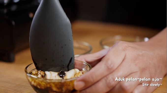 Firecracker Chicken With Vinaigrette Salad