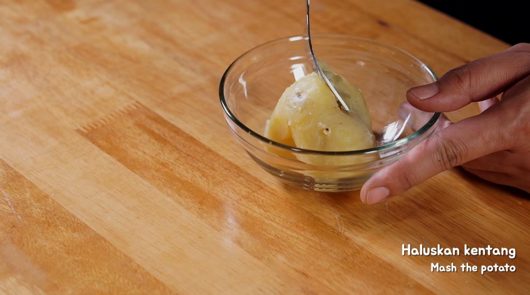 Donat Kentang Cream Buah