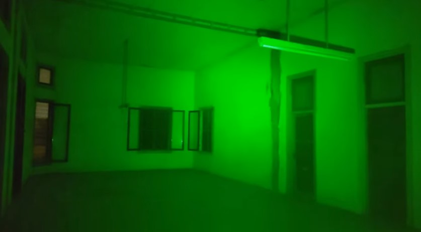 Potret rumah syuting film Suzanna © YouTube