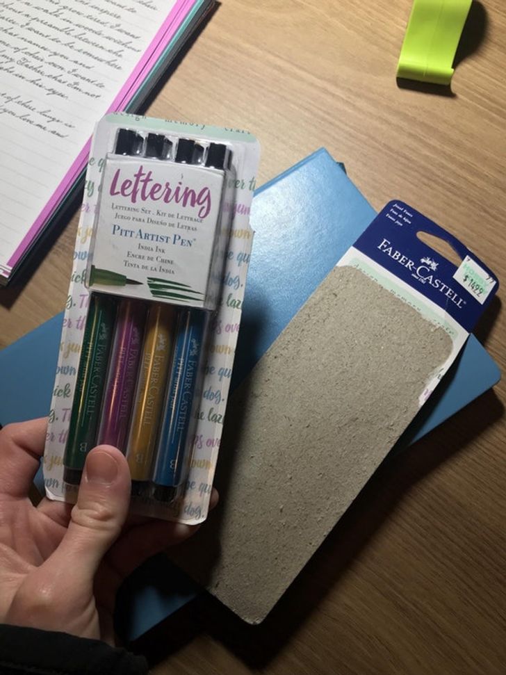 momen apes tapi sepele © Reddit