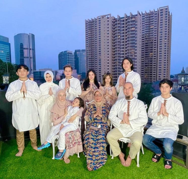 kedekatan mulan dan al, el, dul © berbagai sumber kedekatan mulan dan al, el, dul © berbagai sumber