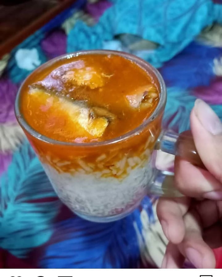 makanan di dalam gelas © berbagai sumber
