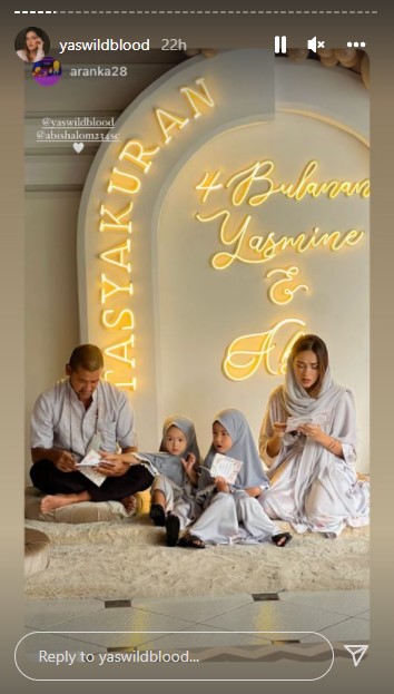 Momen syukuran kehamilan Yasmine Wildblood © Instagram Momen syukuran kehamilan Yasmine Wildblood © Instagram