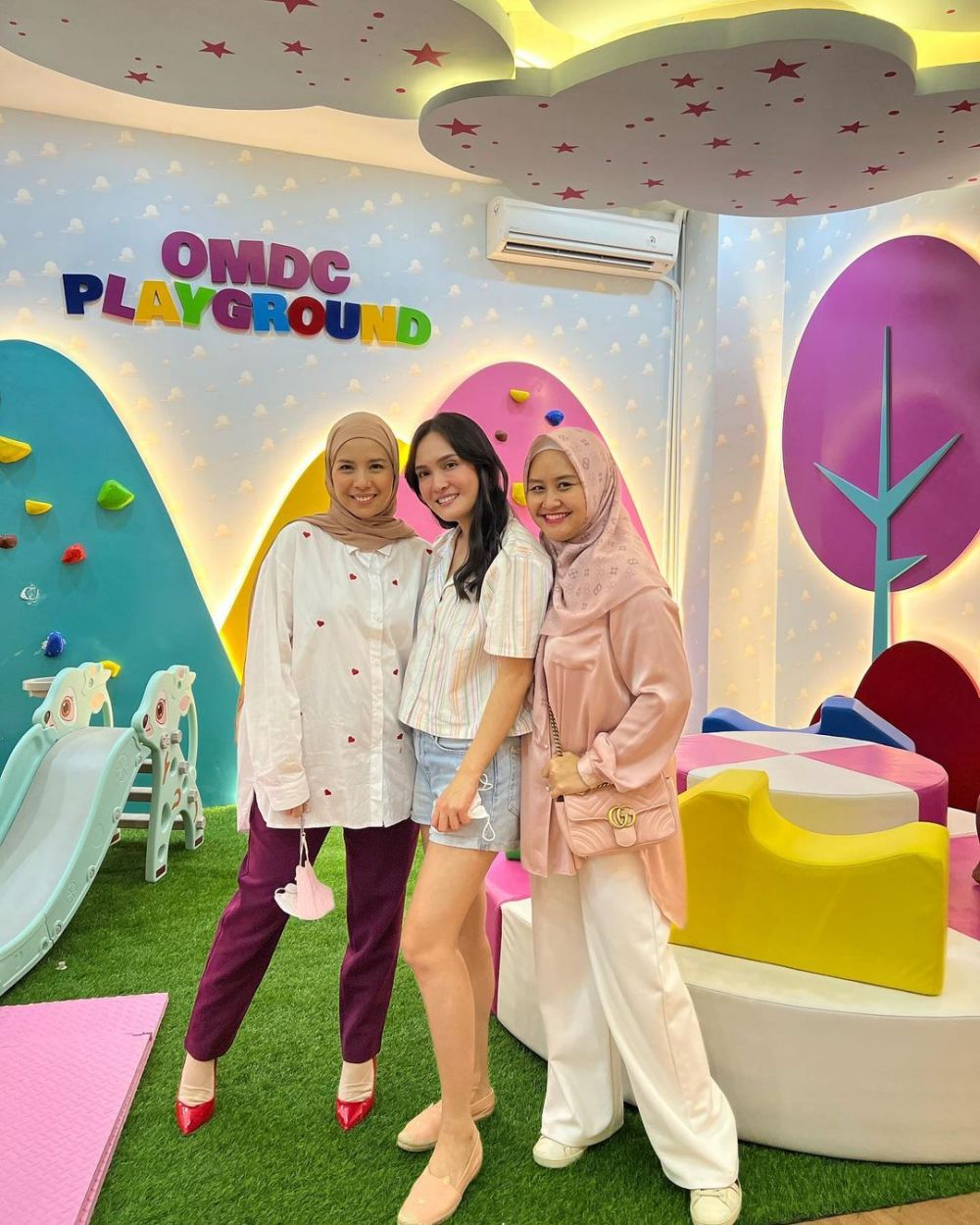 potret playground baru Tya Ariestya © Instagram