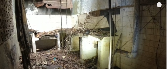 potret rumah penyanyi senior era 80-an yang terbengkalai © YouTube