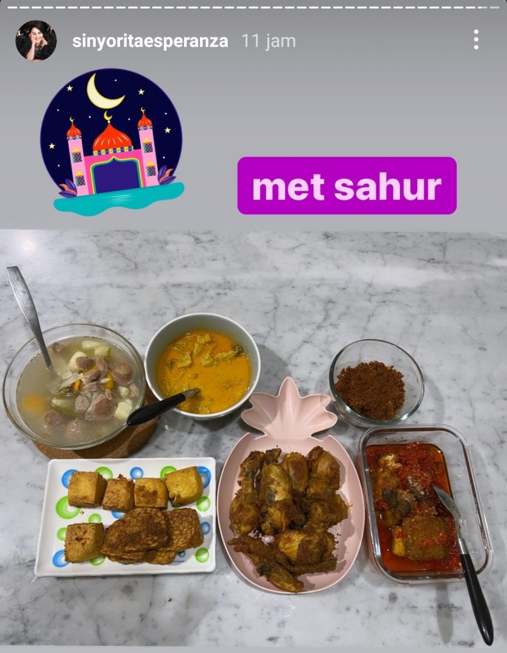 Menu sahur hari pertama 19 seleb, komplet, lezat, dan menggugah selera