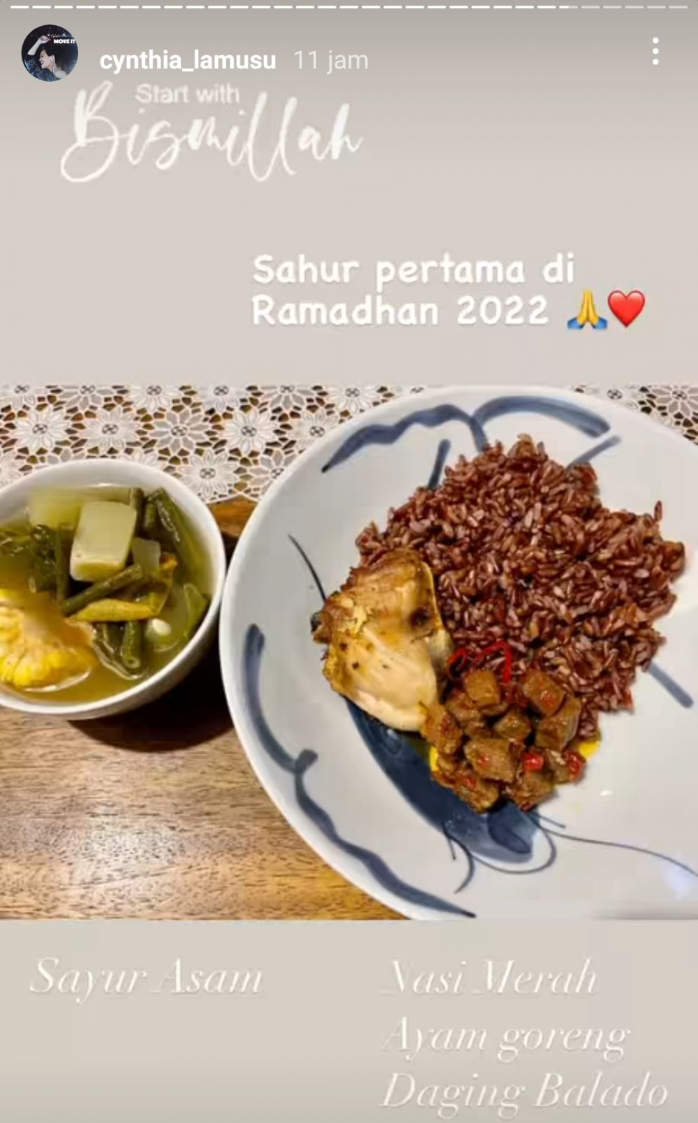 Menu sahur hari pertama 19 seleb, komplet, lezat, dan menggugah selera