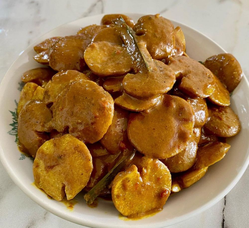 10 Makanan ini sebaiknya dihindari saat sahur, bisa bikin lemas