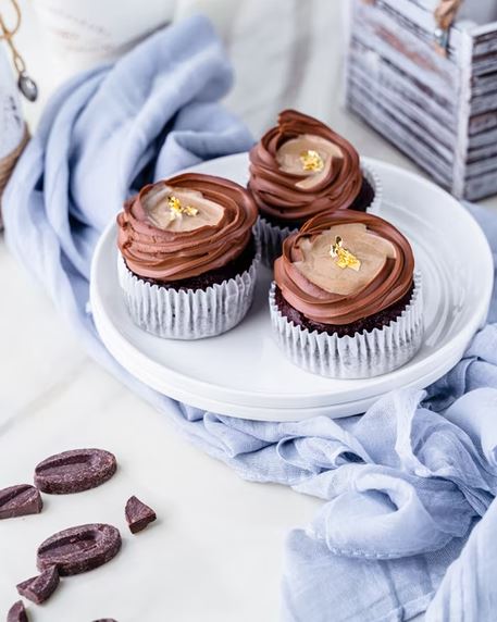 10 Makanan ini sebaiknya dihindari saat sahur, bisa bikin lemas