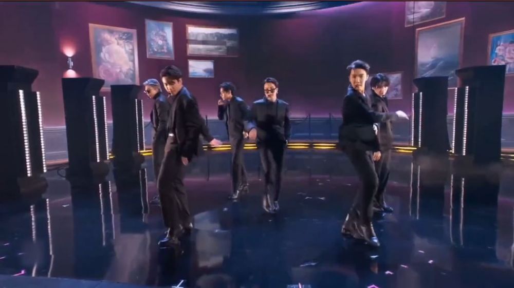 BTS tampil di panggung Grammy 2022 © berbagai sumber BTS tampil di panggung Grammy 2022 © berbagai sumber