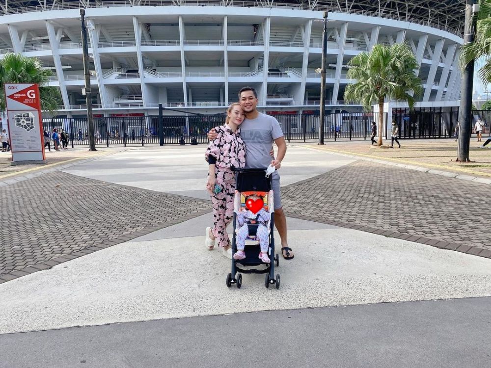 baby bump Zaskia Gotik hamil kedua berbagai sumber baby bump Zaskia Gotik hamil kedua berbagai sumber