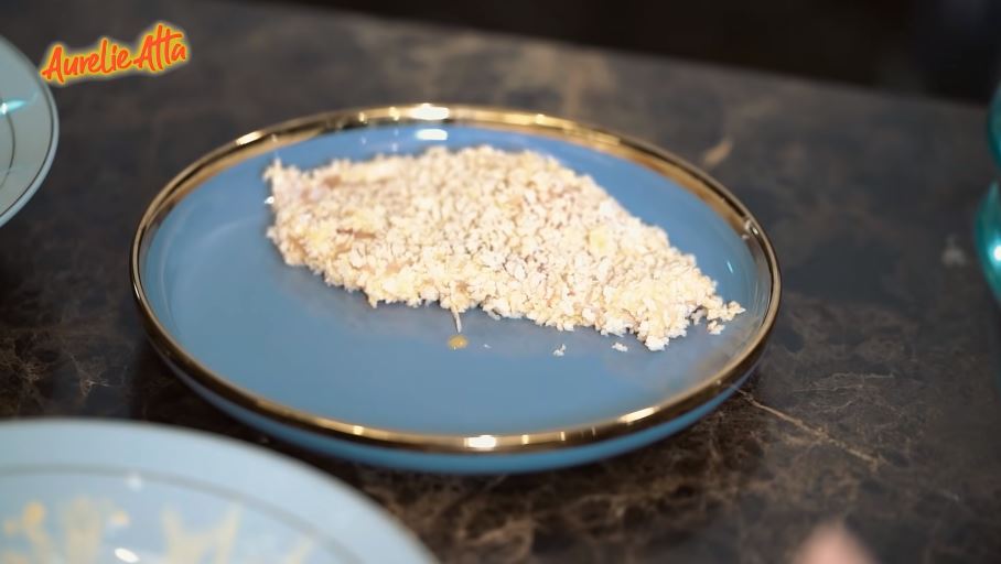 11 Trik Aurel Hermansyah bikin chicken katsu curry, cocok buat sahur