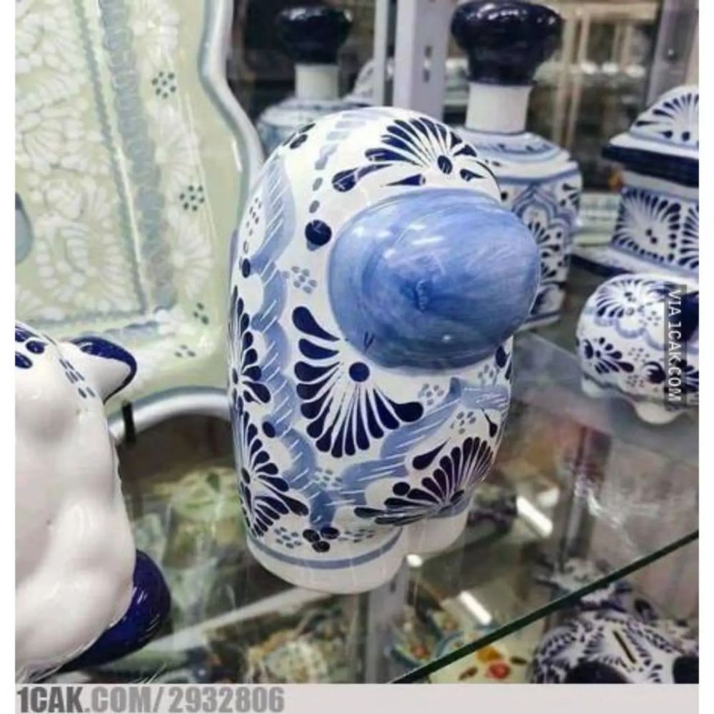 pakai barang koleksi lucu © berbagai sumber